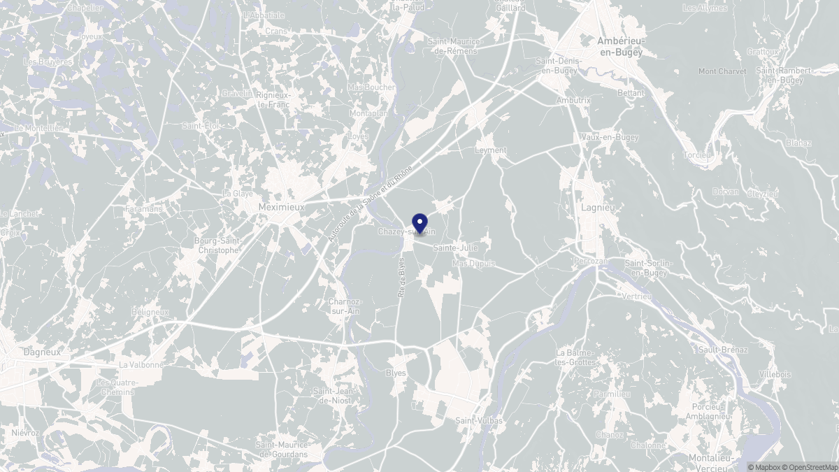 Aperçu cartographique de Chazey-sur-Ain, centré sur la commune