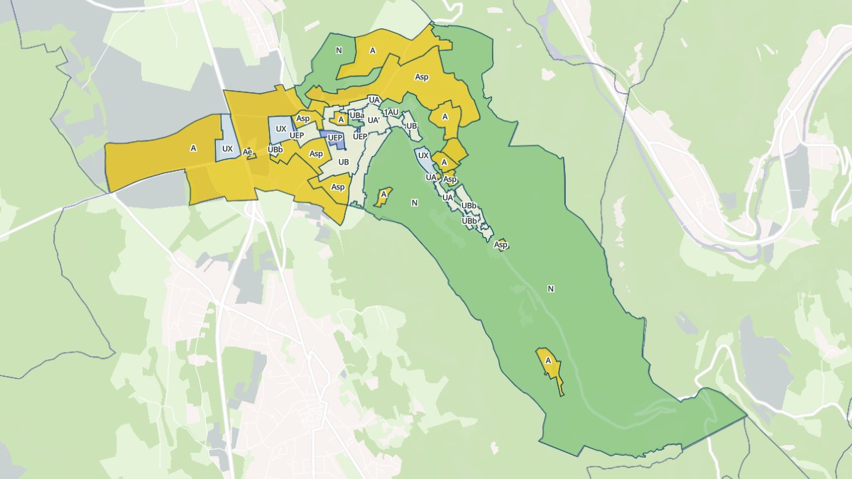 Aperçu cartographique de Vaux-en-Bugey, centré sur la commune