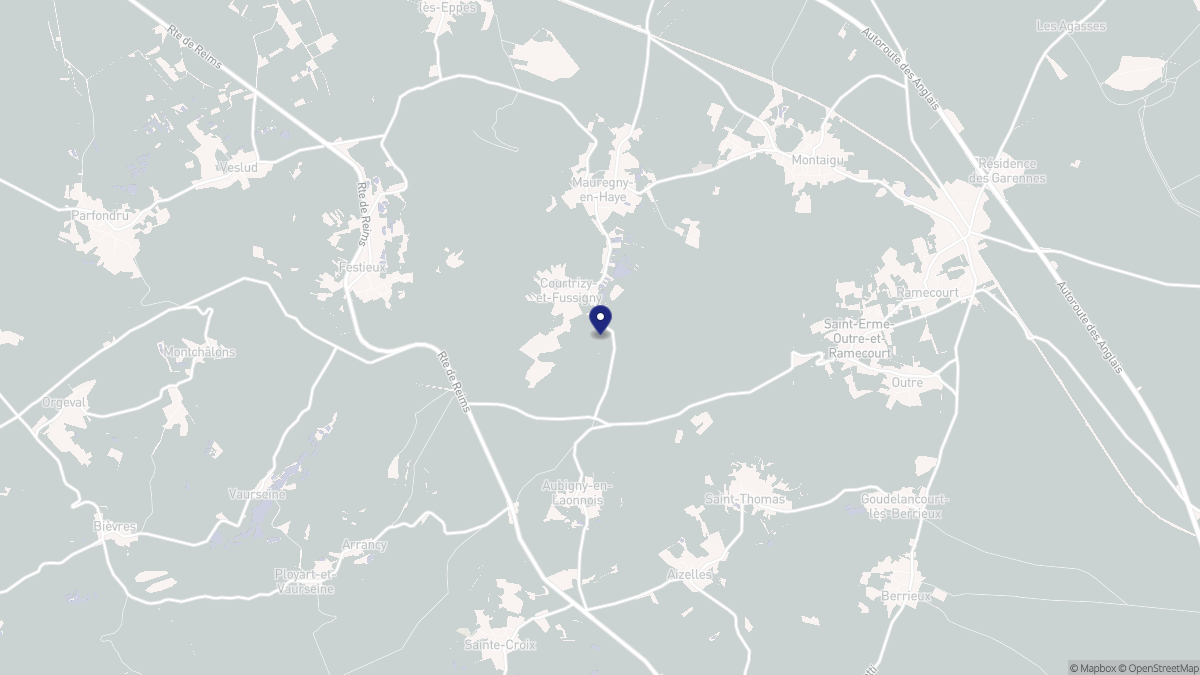 Aperçu cartographique de Courtrizy-et-Fussigny, centré sur la commune