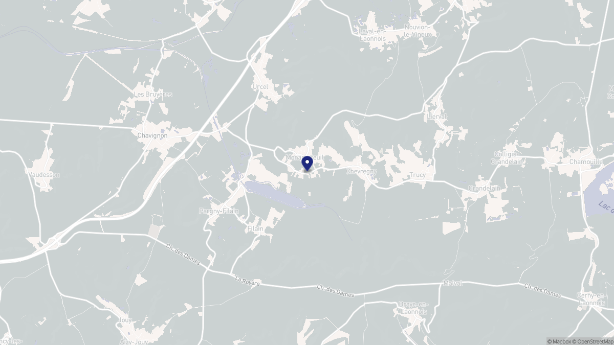 Aperçu cartographique de Monampteuil, centré sur la commune