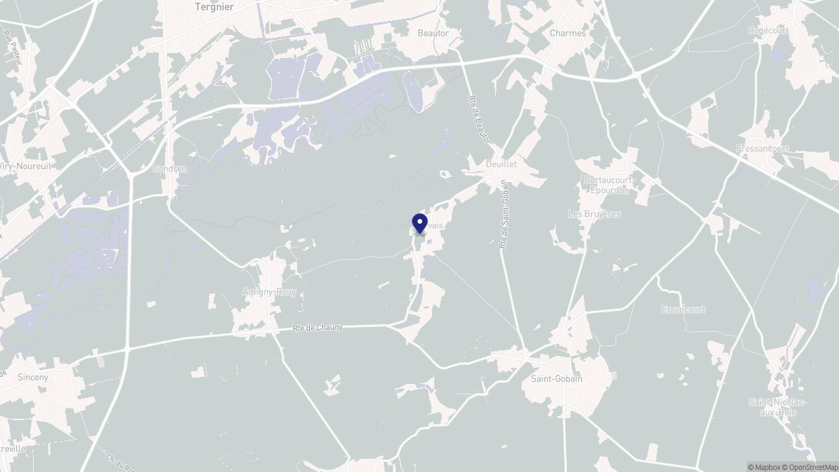Aperçu cartographique de Servais, centré sur la commune