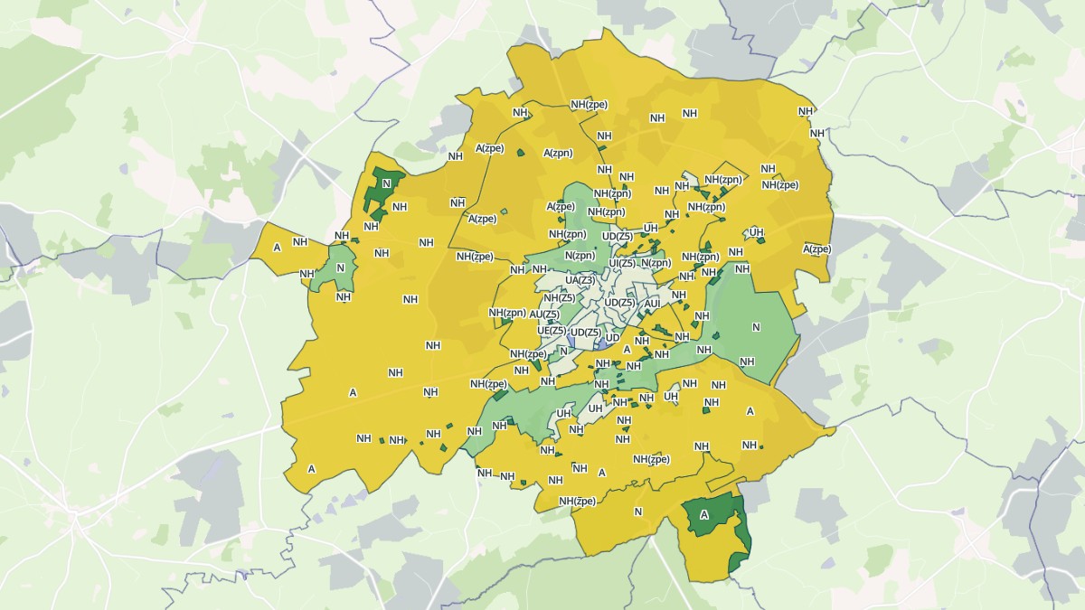 Aperçu cartographique de Bourbon-l'Archambault, centré sur la commune