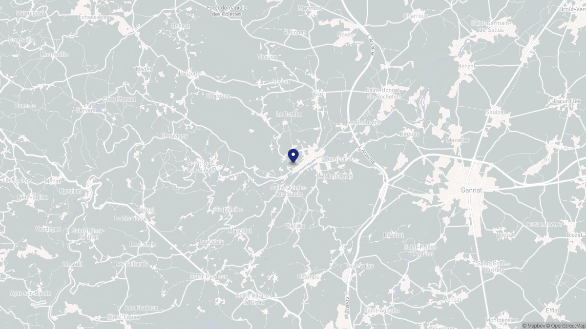 Aperçu cartographique de Ébreuil, centré sur la commune
