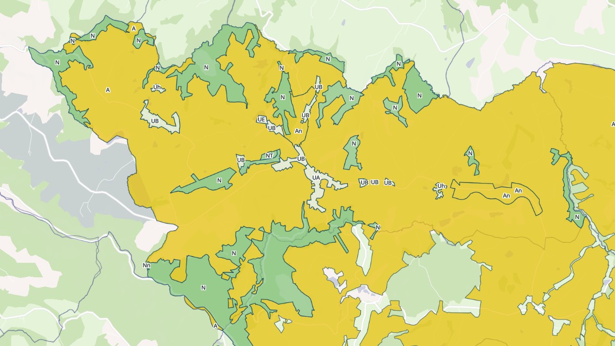 Aperçu cartographique de Molles, centré sur la commune