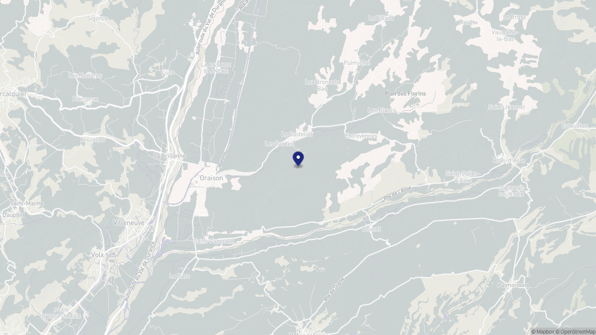 Aperçu cartographique de Le Castellet, centré sur la commune
