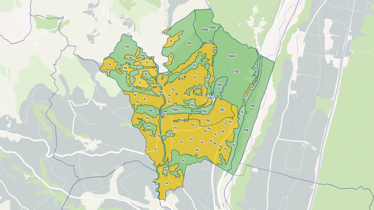 Aperçu cartographique de Lurs, centré sur la commune