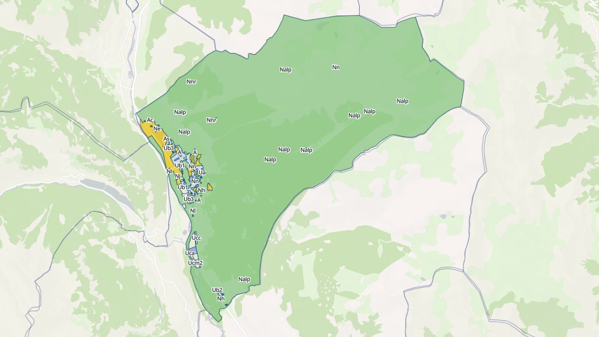 Aperçu cartographique de La Roche-de-Rame, centré sur la commune