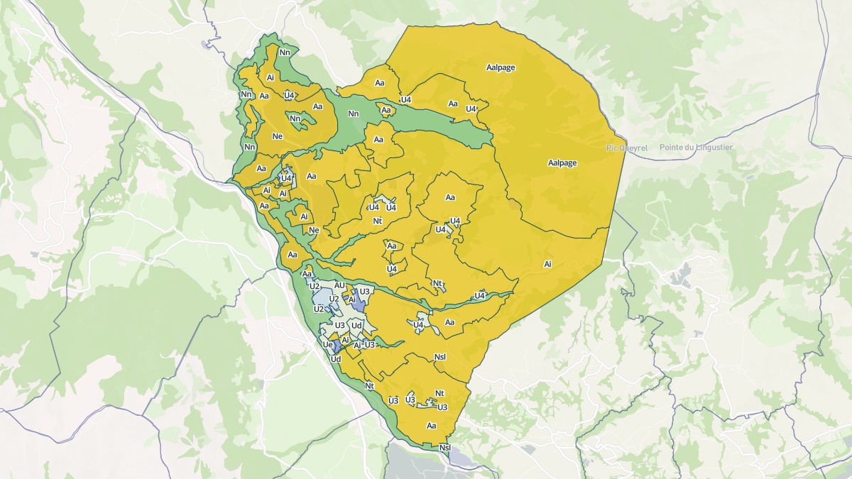 Aperçu cartographique de Saint-Bonnet-en-Champsaur, centré sur la commune