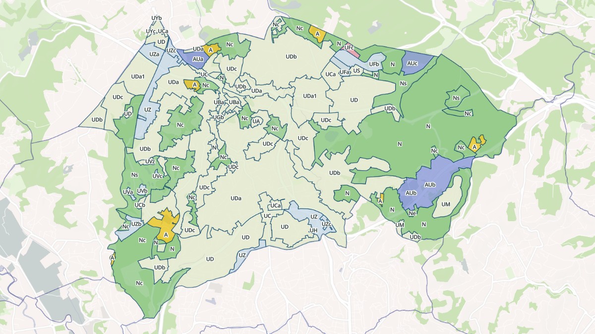 Aperçu cartographique de Mougins, centré sur la commune