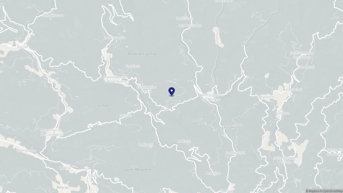Aperçu cartographique de Aizac, centré sur la commune