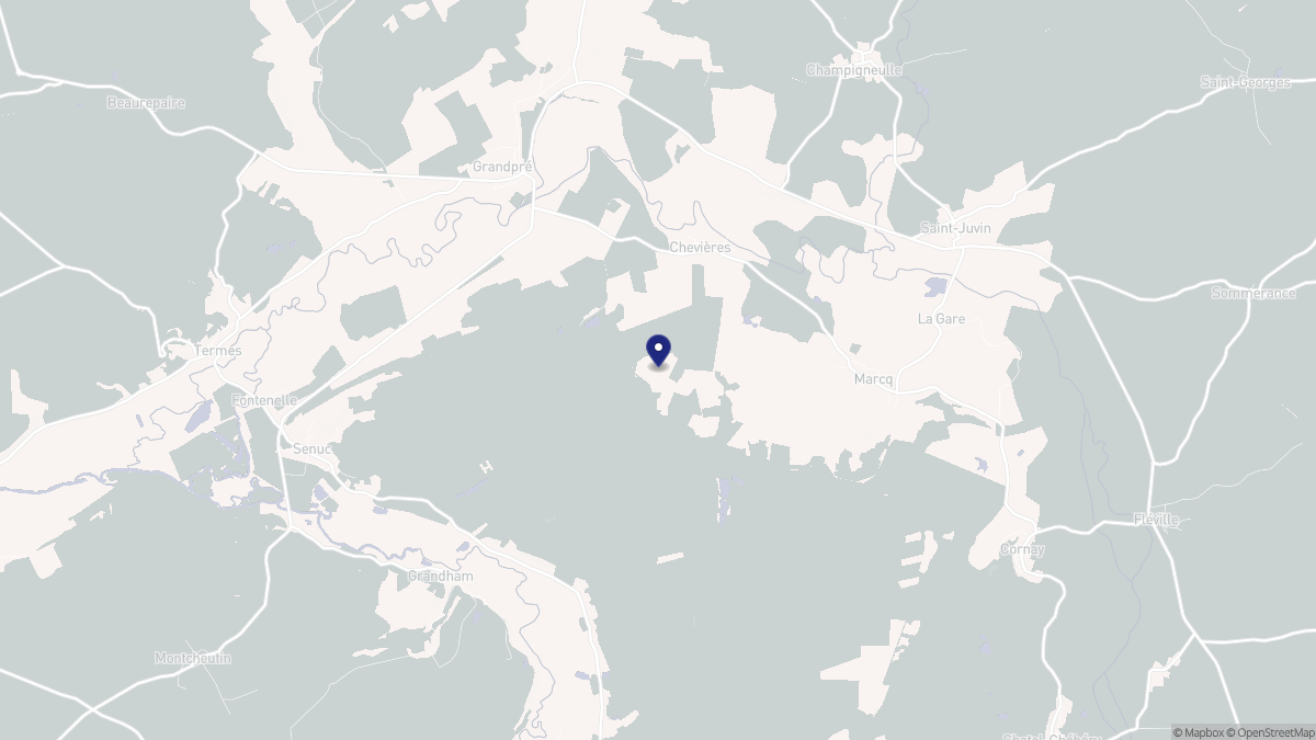 Aperçu cartographique de Chevières, centré sur la commune