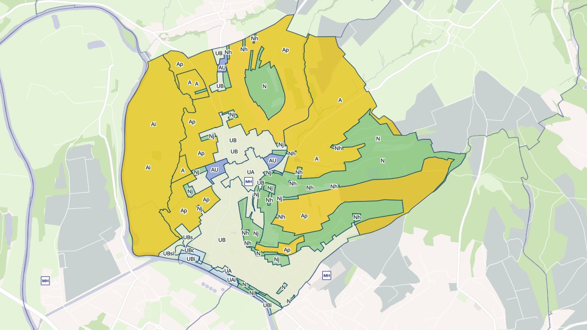 Aperçu cartographique de Floing, centré sur la commune