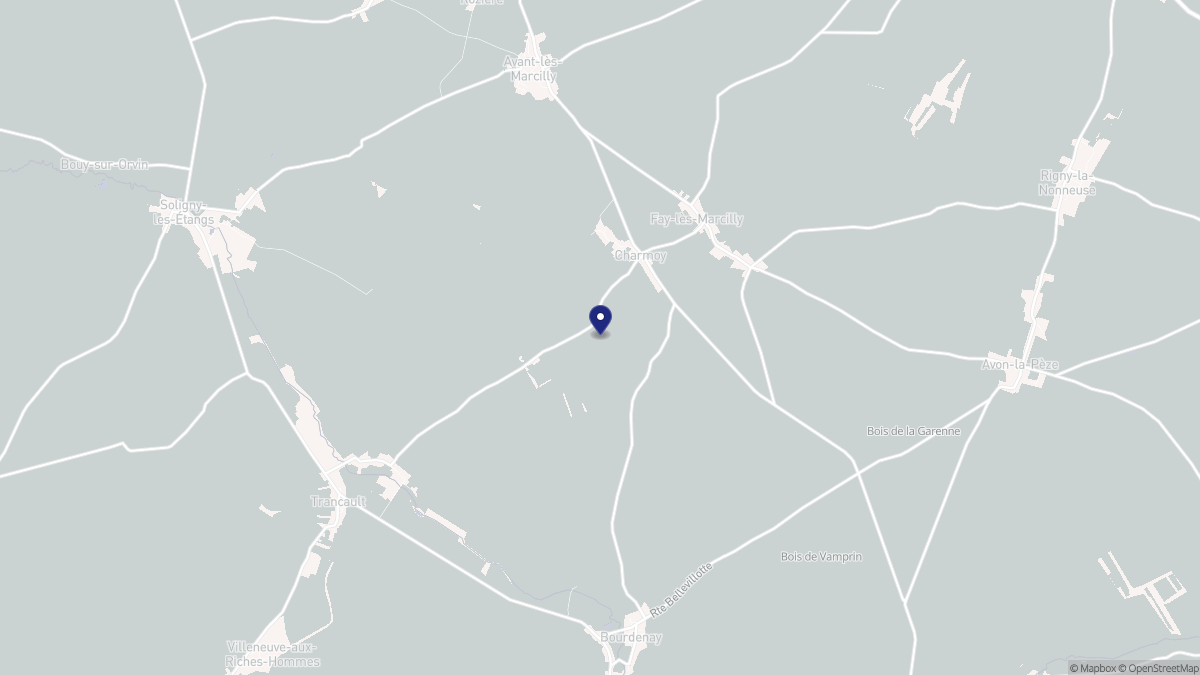 Aperçu cartographique de Charmoy, centré sur la commune