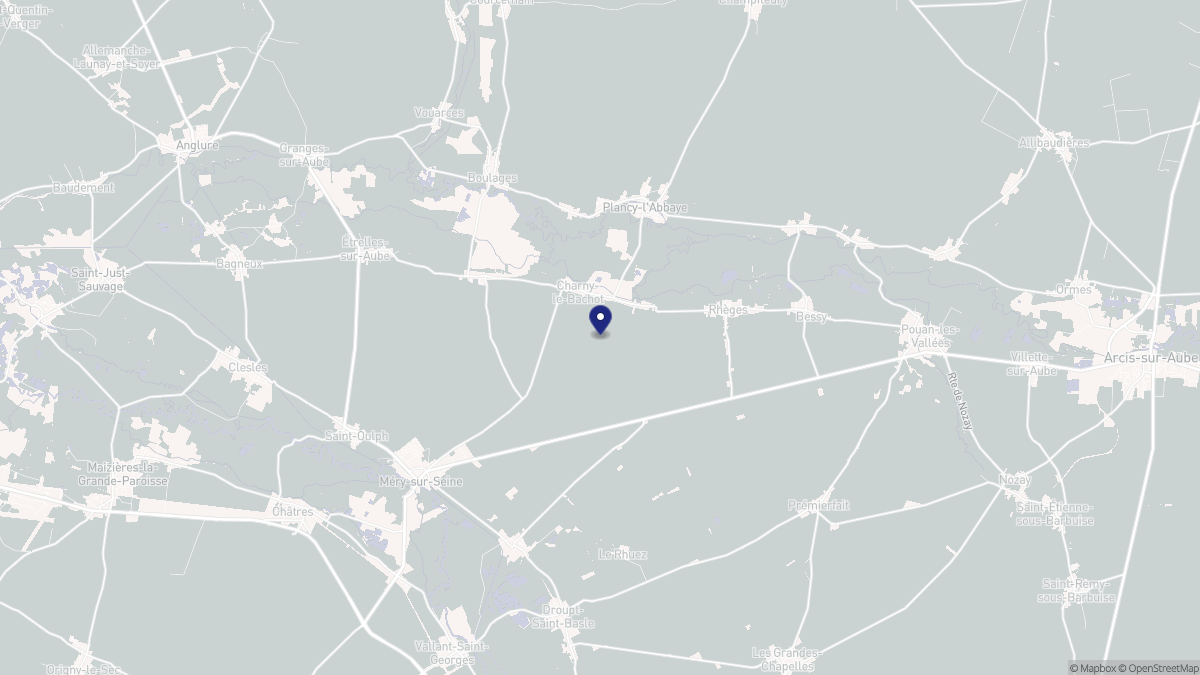 Aperçu cartographique de Charny-le-Bachot, centré sur la commune