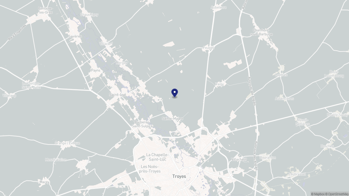 Aperçu cartographique de Sainte-Maure, centré sur la commune
