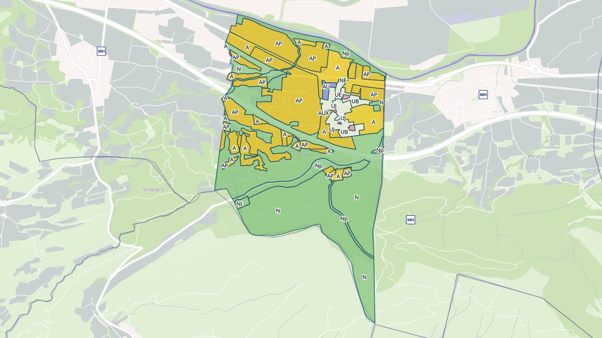 Aperçu cartographique de Floure, centré sur la commune