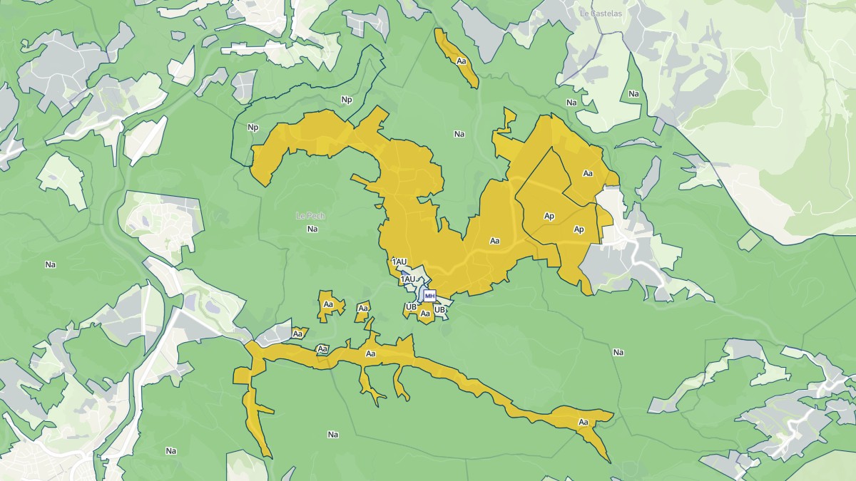 Aperçu cartographique de Saint-Ferriol, centré sur la commune