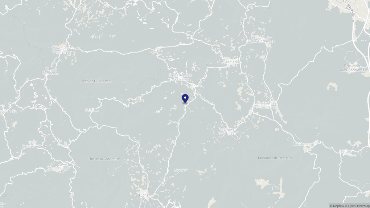 Aperçu cartographique de Villeneuve-les-Corbières, centré sur la commune