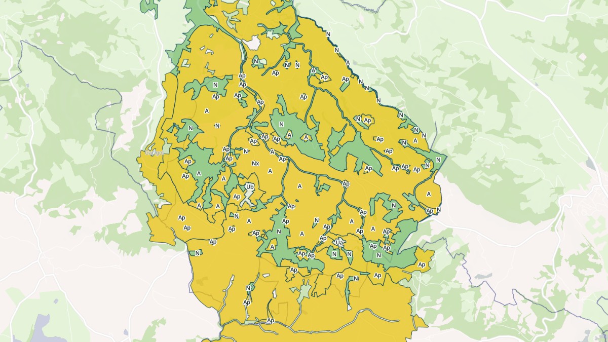 Aperçu cartographique de Escandolières, centré sur la commune