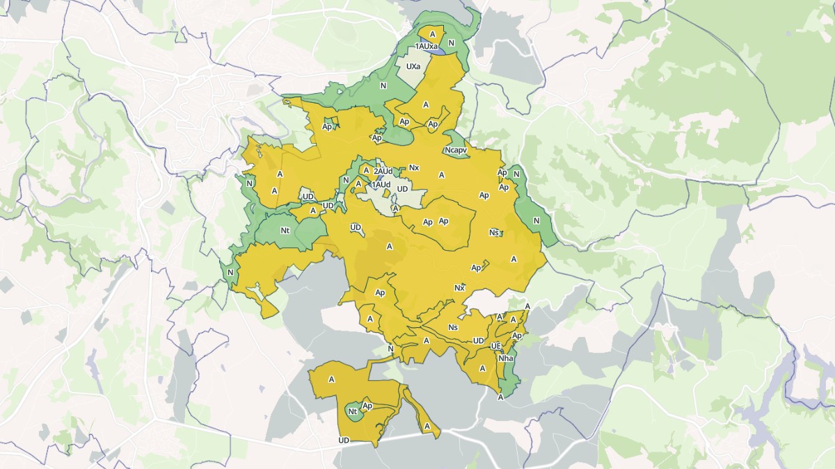 Aperçu cartographique de Sainte-Radegonde, centré sur la commune