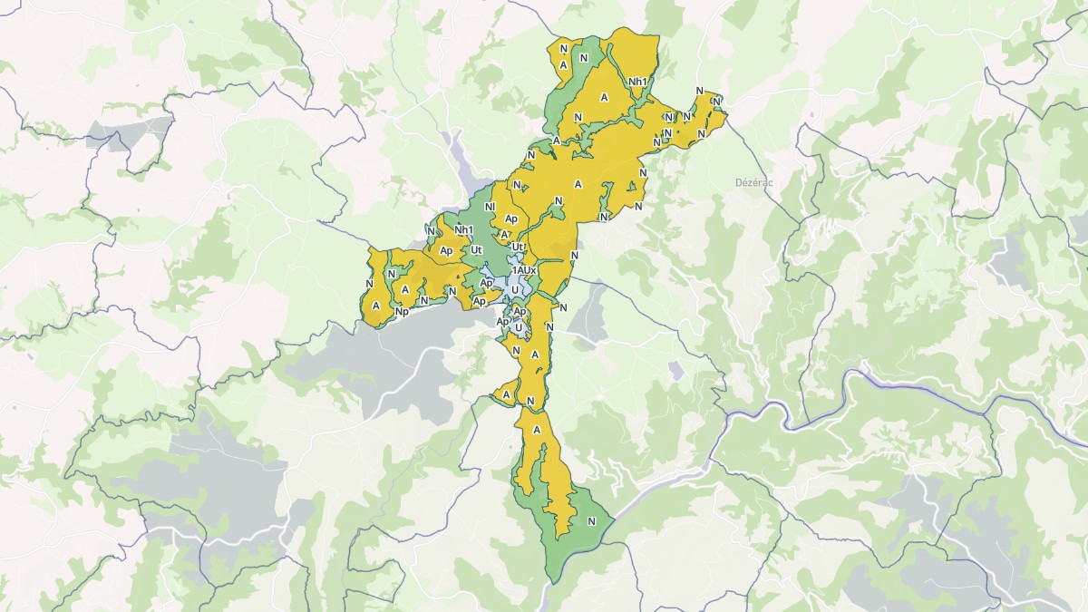 Aperçu cartographique de Villefranche-de-Panat, centré sur la commune