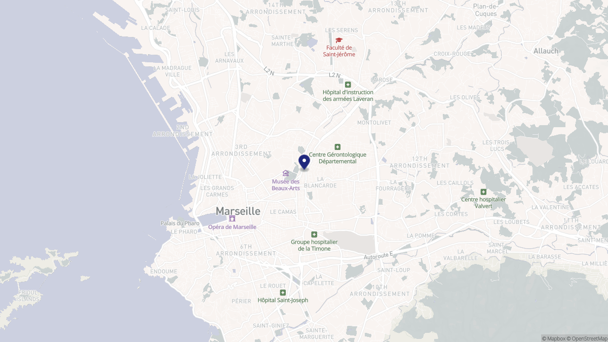 Aperçu cartographique de Marseille 4e Arrondissement, centré sur la commune