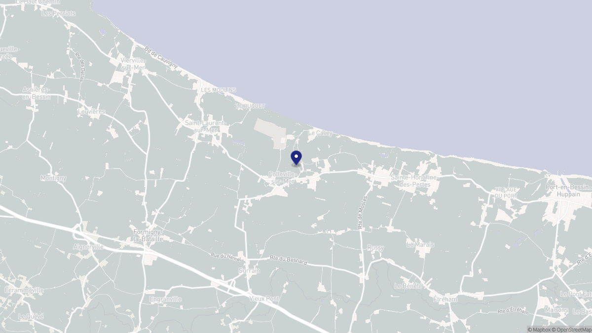Aperçu cartographique de Colleville-sur-Mer, centré sur la commune