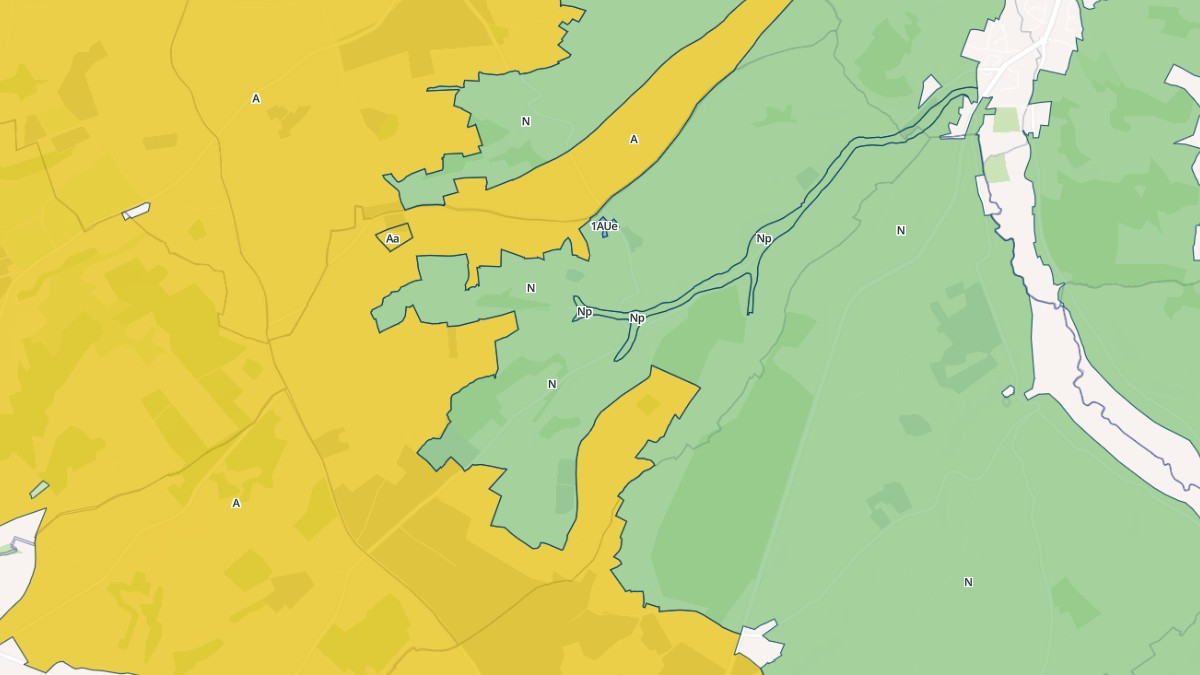 Aperçu cartographique de Le Mesnil-Eudes, centré sur la commune