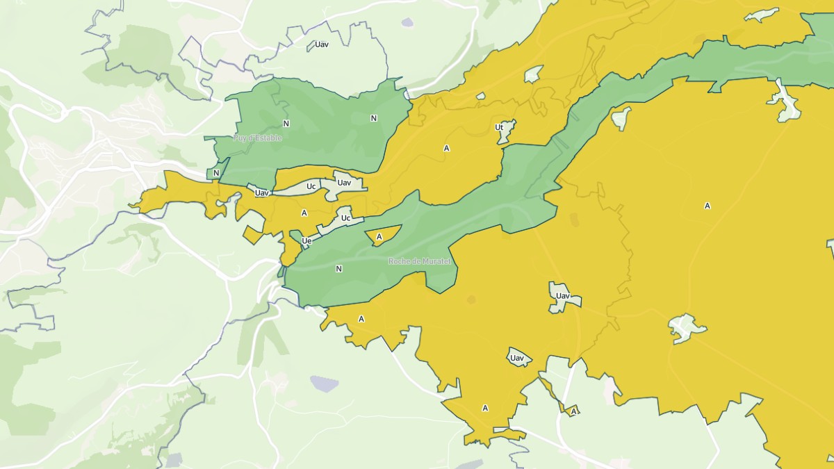 Aperçu cartographique de La Chapelle-d'Alagnon, centré sur la commune