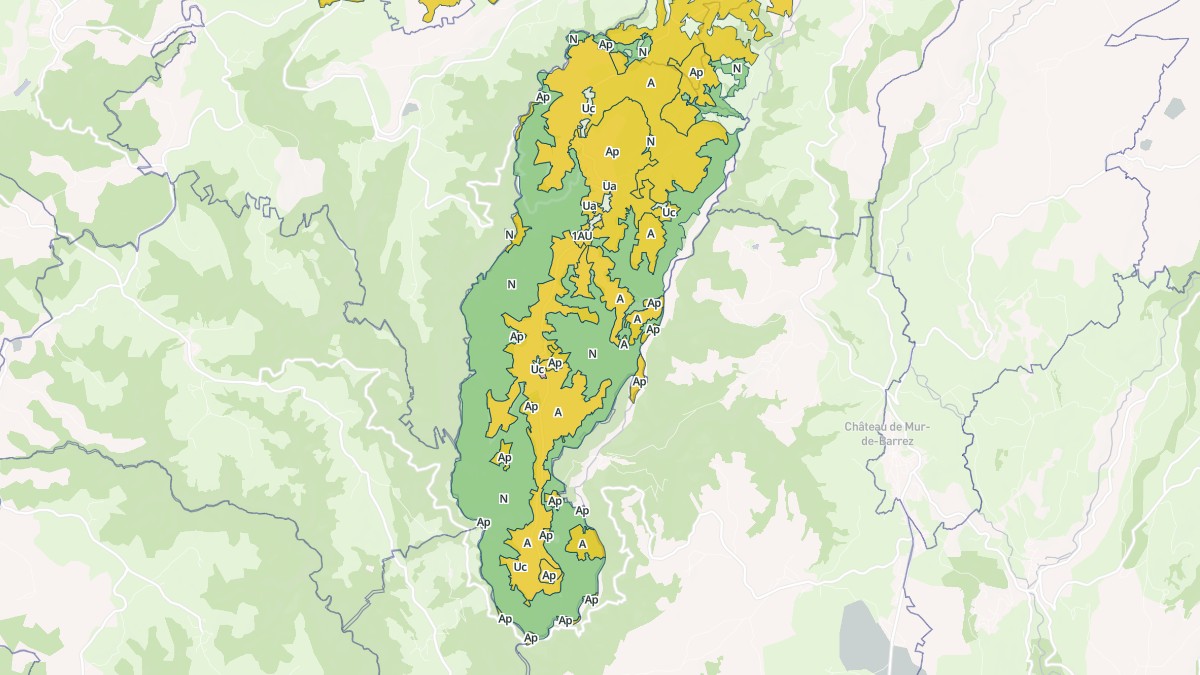 Aperçu cartographique de Cros-de-Ronesque, centré sur la commune