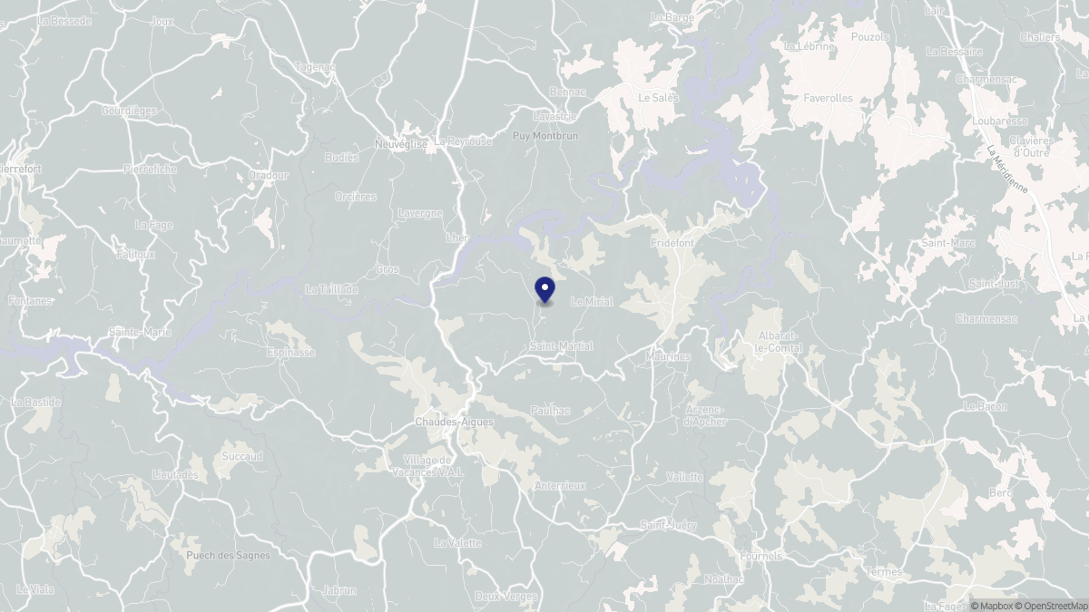 Aperçu cartographique de Saint-Martial, centré sur la commune