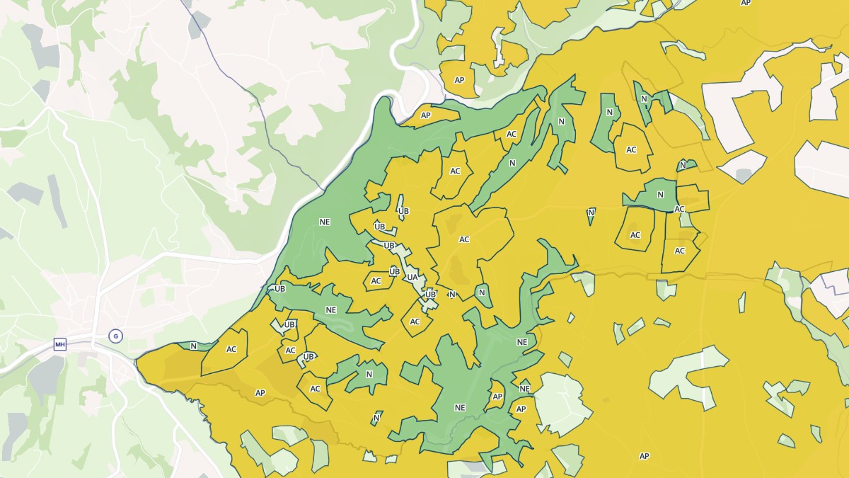 Aperçu cartographique de Le Trioulou, centré sur la commune