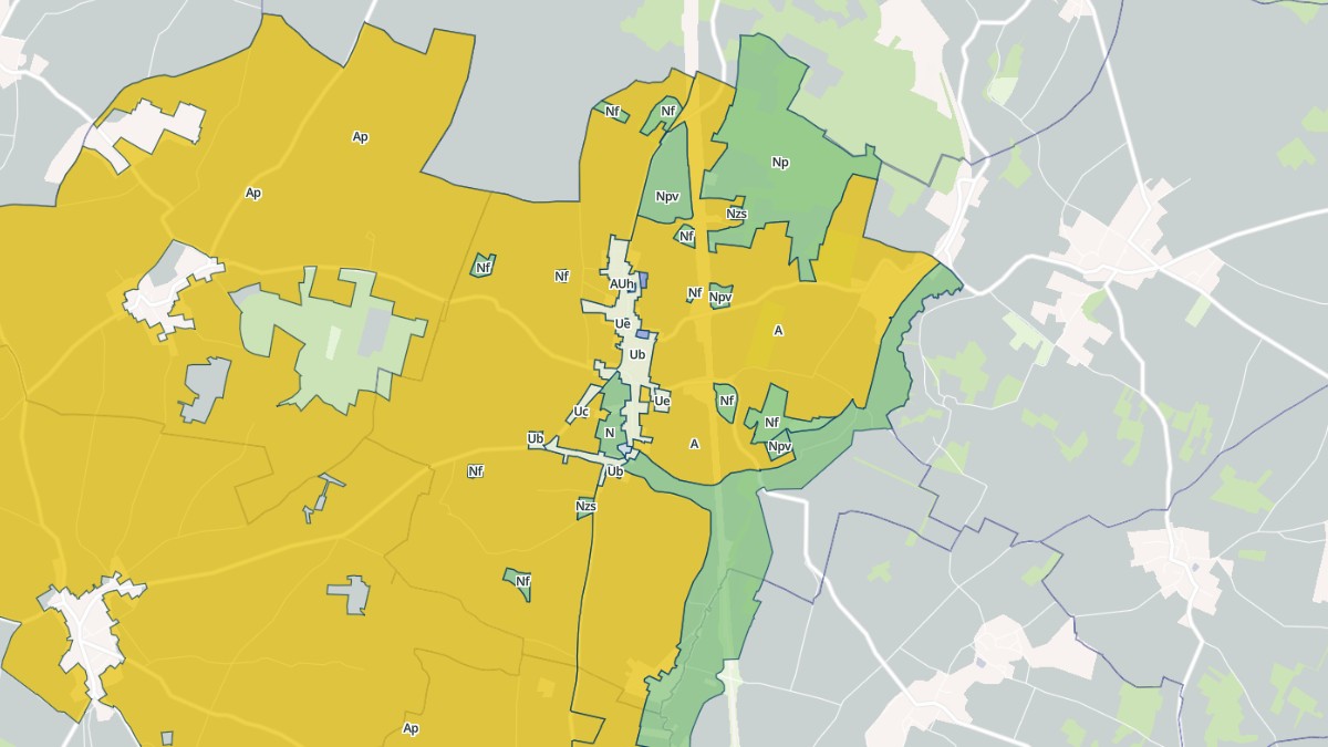 Aperçu cartographique de Charmé, centré sur la commune