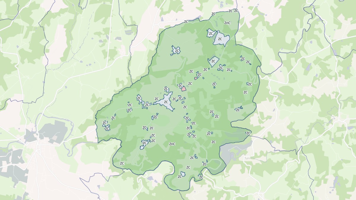 Aperçu cartographique de Écuras, centré sur la commune