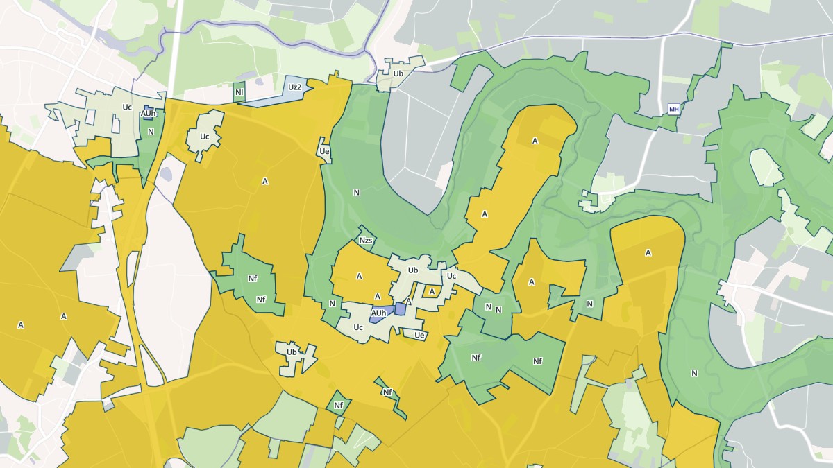 Aperçu cartographique de Puyréaux, centré sur la commune