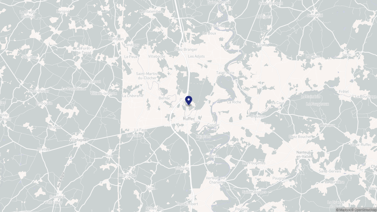 Aperçu cartographique de Ruffec, centré sur la commune