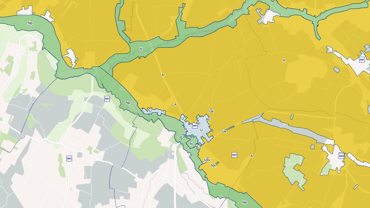 Aperçu cartographique de Saint-Fort-sur-le-Né, centré sur la commune