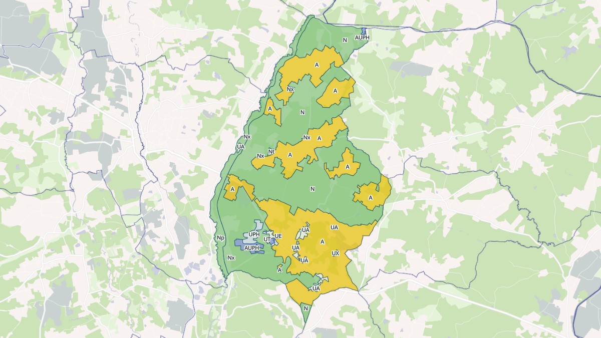 Aperçu cartographique de Le Fouilloux, centré sur la commune