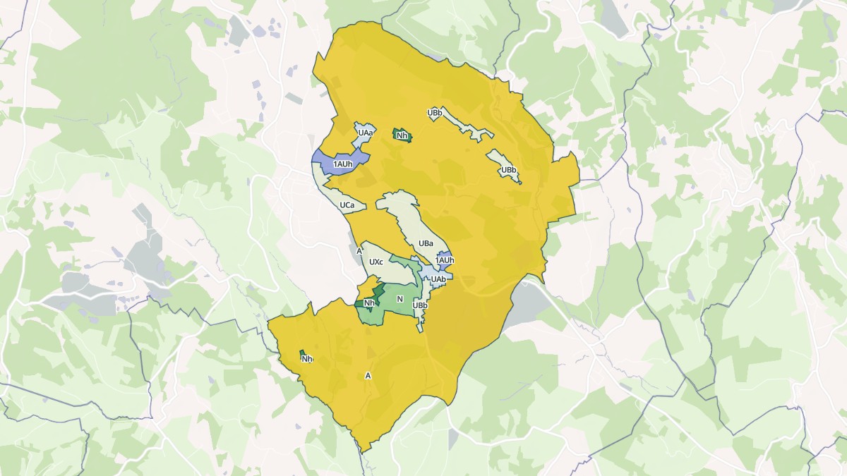 Aperçu cartographique de Chabrignac, centré sur la commune