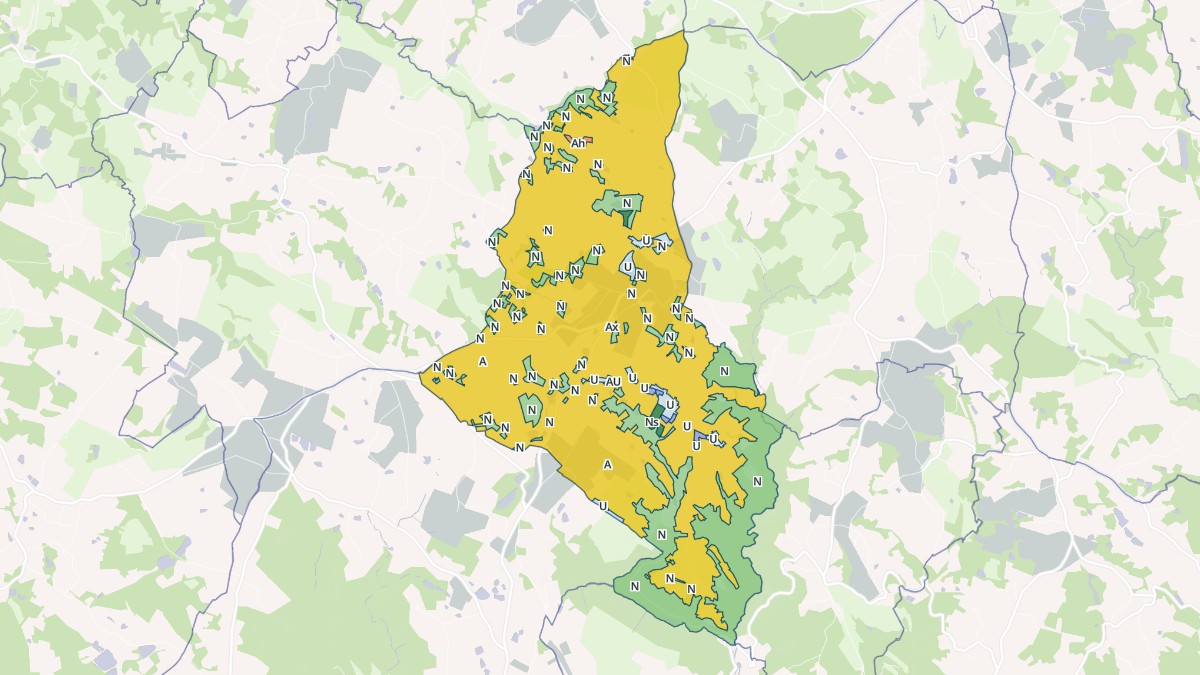 Aperçu cartographique de Concèze, centré sur la commune