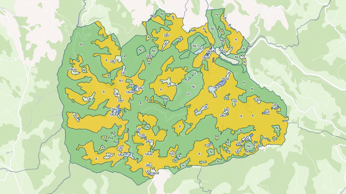Aperçu cartographique de Lanteuil, centré sur la commune