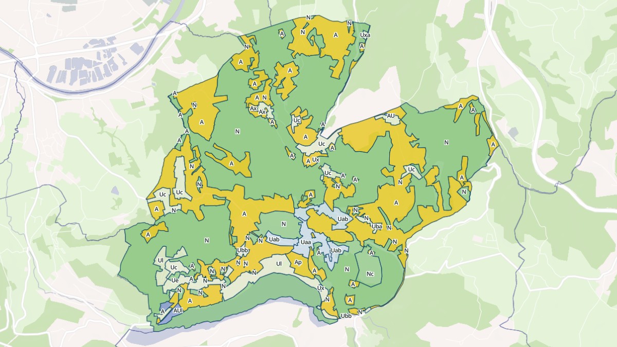 Aperçu cartographique de Lissac-sur-Couze, centré sur la commune