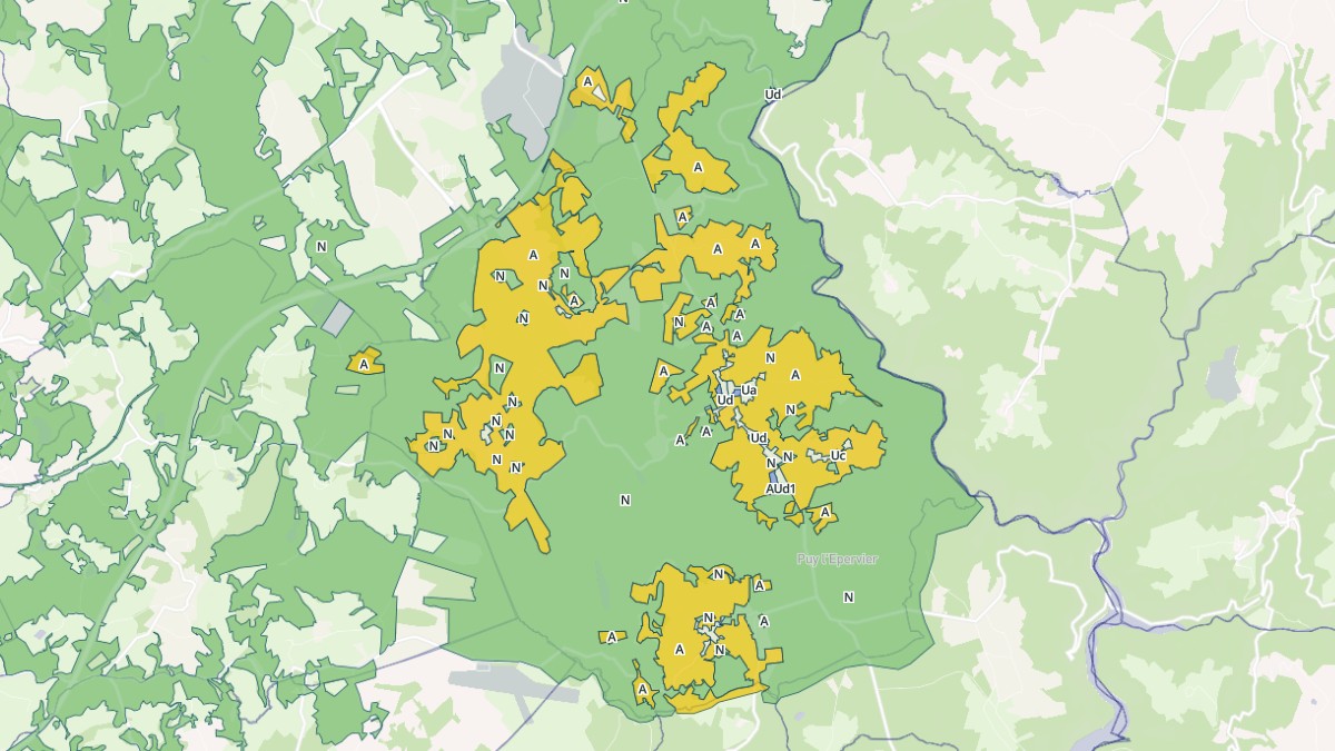 Aperçu cartographique de Saint-Étienne-aux-Clos, centré sur la commune