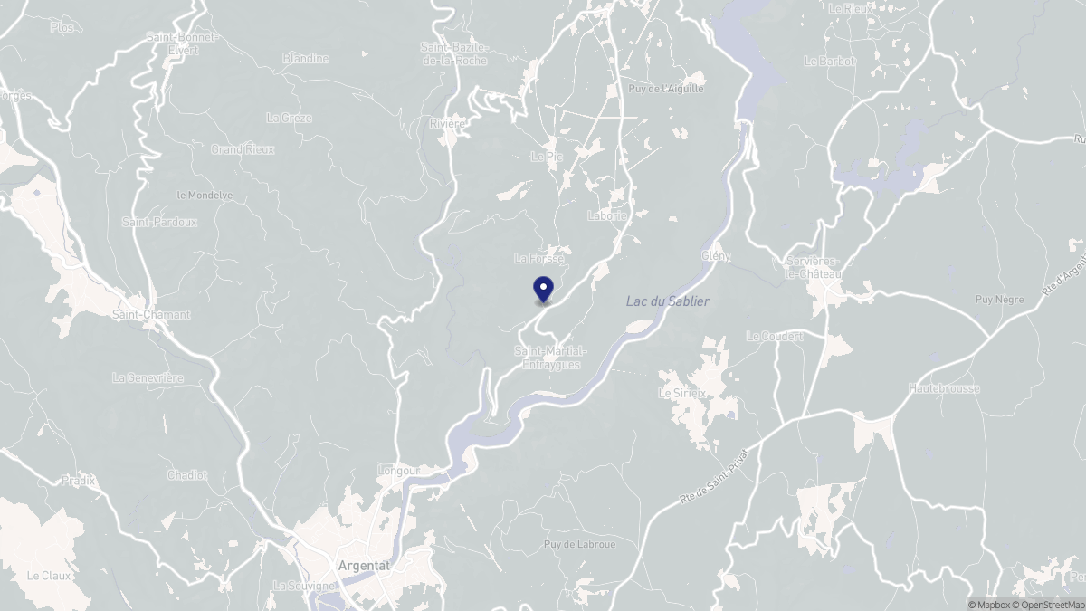 Aperçu cartographique de Saint-Martial-Entraygues, centré sur la commune