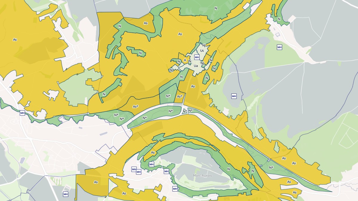 Aperçu cartographique de Grésigny-Sainte-Reine, centré sur la commune
