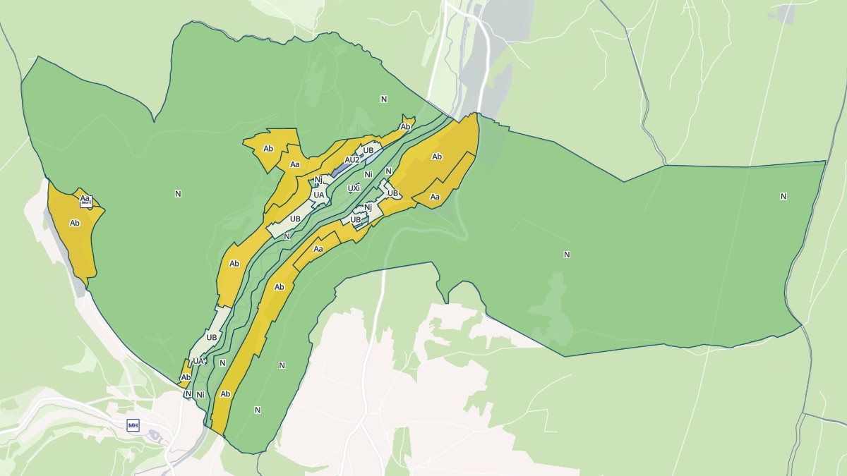 Aperçu cartographique de Saint-Victor-sur-Ouche, centré sur la commune