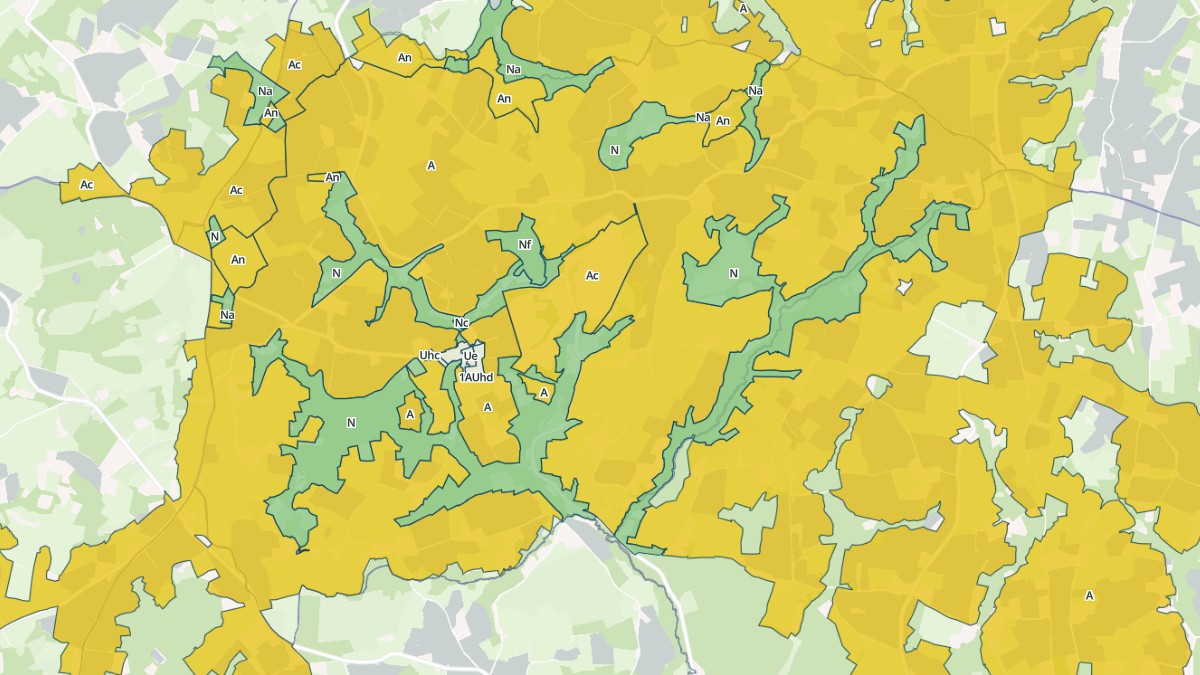 Aperçu cartographique de Calanhel, centré sur la commune