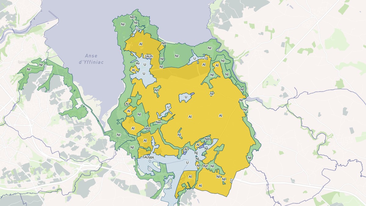 Aperçu cartographique de Hillion, centré sur la commune