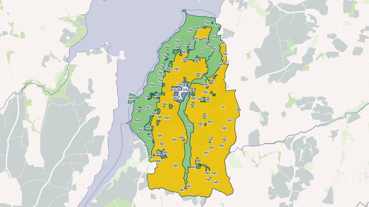 Aperçu cartographique de Kerbors, centré sur la commune