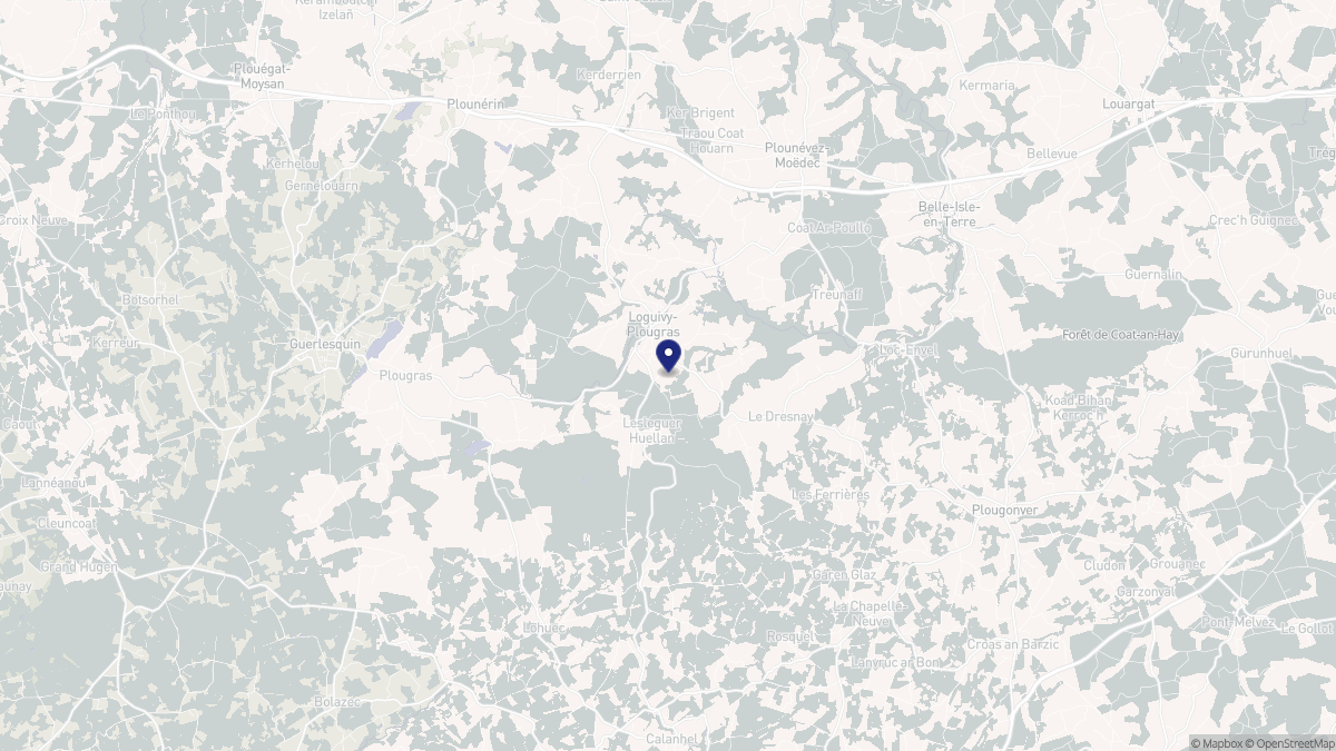 Aperçu cartographique de Loguivy-Plougras, centré sur la commune